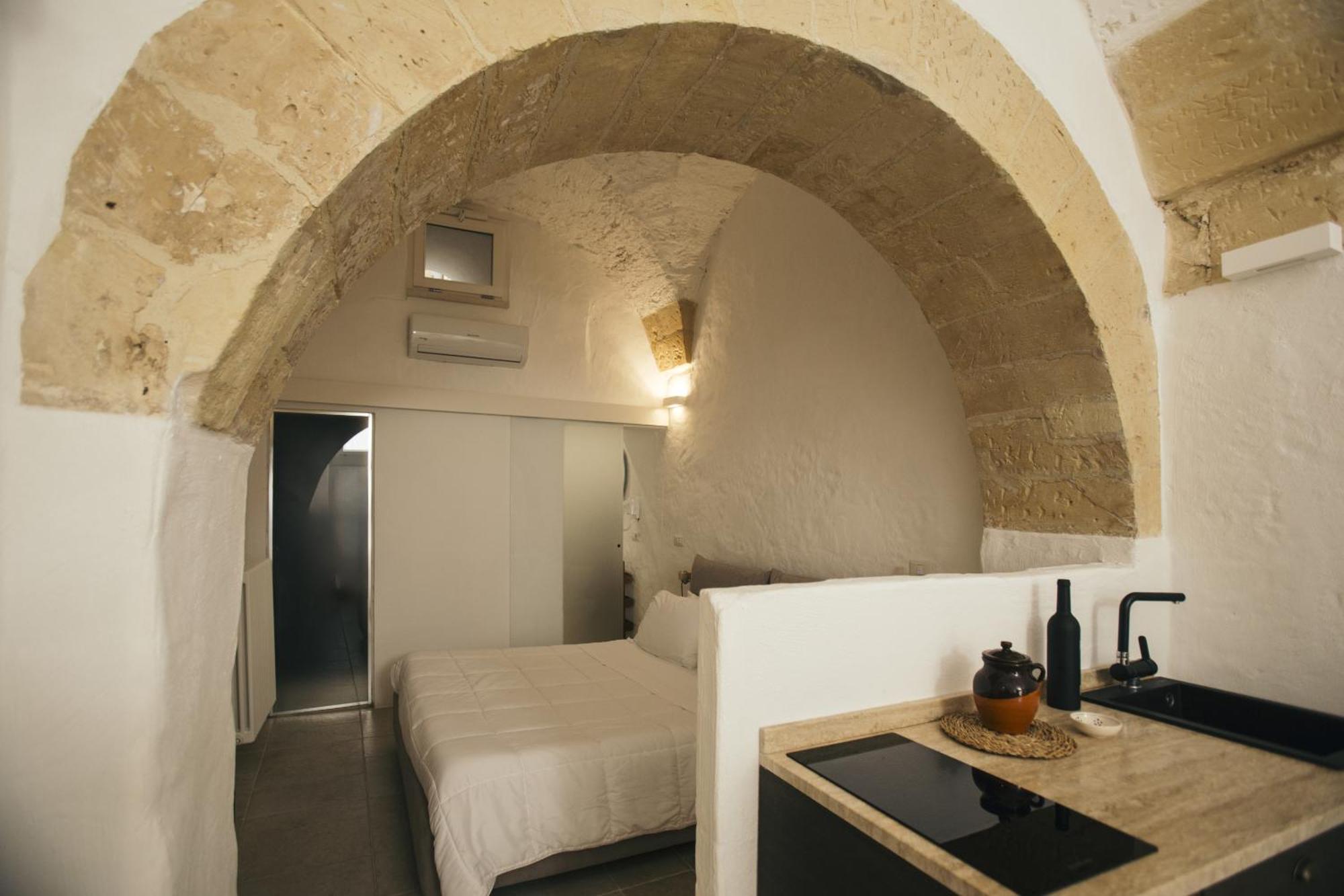 Mediterranee Suite Lecce Exteriör bild
